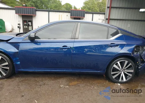 2022 Nissan Altima Sr Fwd z USA, uszkodzony, nr VIN 1N4BL4CV8NN357666